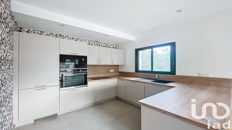 Ma-Cabane - Location Maison Gardanne, 100 m²