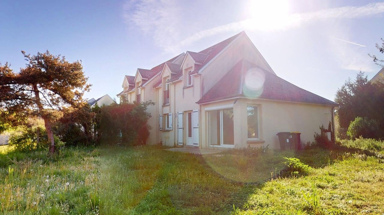 Ma-Cabane - Location Maison GARENNES-SUR-EURE, 79 m²