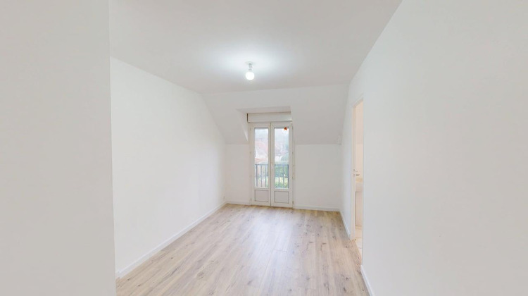 Ma-Cabane - Location Maison GARENNES-SUR-EURE, 78 m²