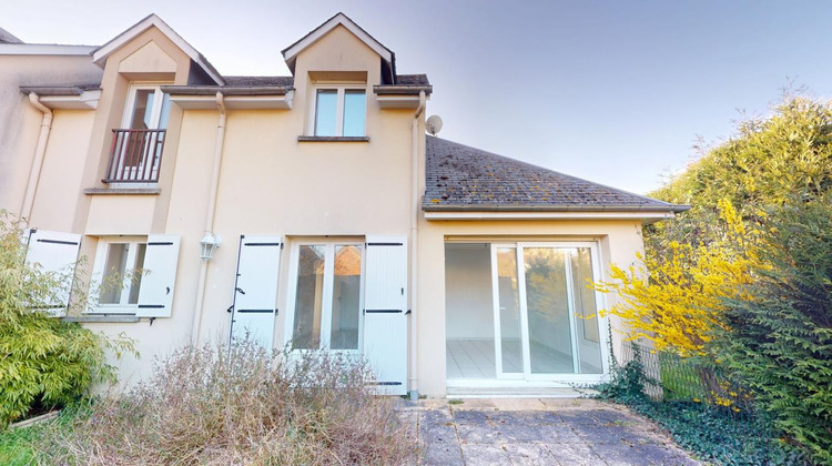 Ma-Cabane - Location Maison GARENNES-SUR-EURE, 79 m²