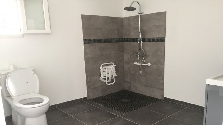 Ma-Cabane - Location Maison GAREOULT, 68 m²