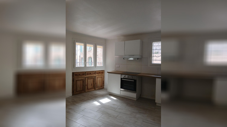 Ma-Cabane - Location Maison GAREOULT, 43 m²