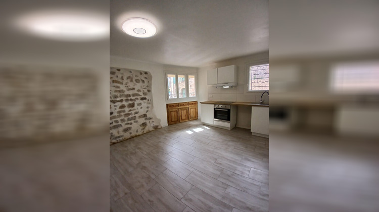 Ma-Cabane - Location Maison GAREOULT, 43 m²