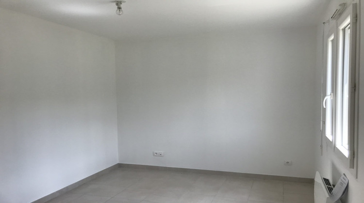 Ma-Cabane - Location Maison GAUVILLE-LA-CAMPAGNE, 67 m²