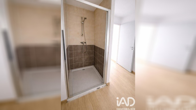 Ma-Cabane - Location Maison Générac, 75 m²