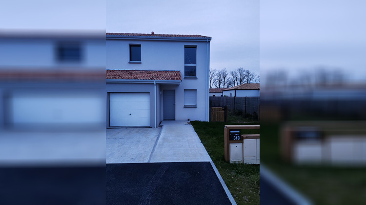 Ma-Cabane - Location Maison GENESTON, 80 m²