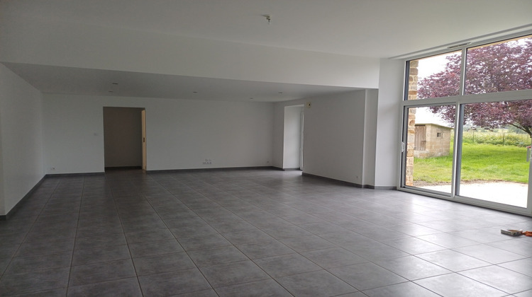 Ma-Cabane - Location Maison GENNES-SUR-SEICHE, 123 m²