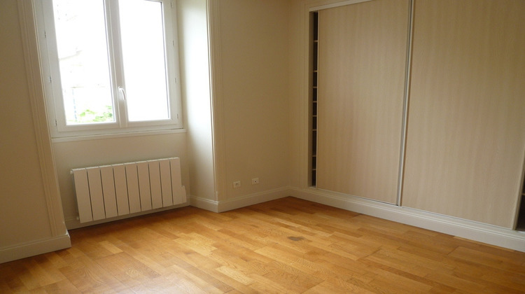 Ma-Cabane - Location Maison Gensac-la-Pallue, 146 m²