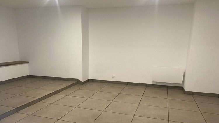 Ma-Cabane - Location Maison Gensac-la-Pallue, 109 m²