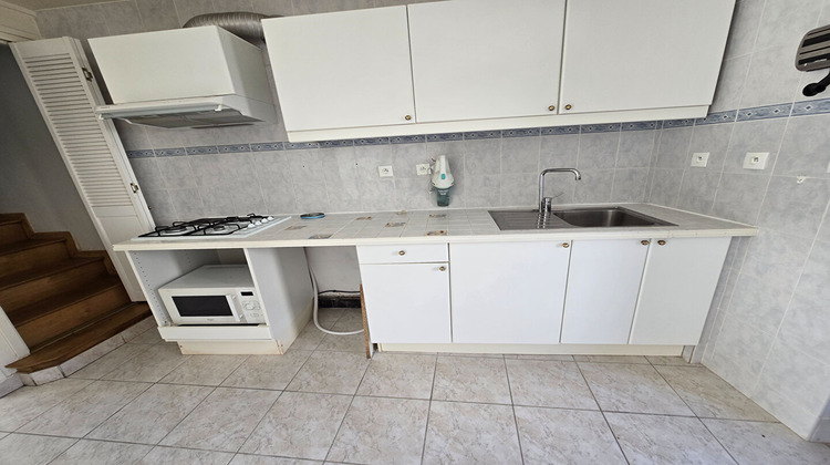 Ma-Cabane - Location Maison GERMIGNY-L'EVEQUE, 69 m²