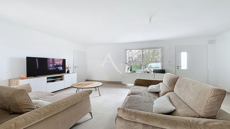 Ma-Cabane - Location Maison GESTE, 92 m²