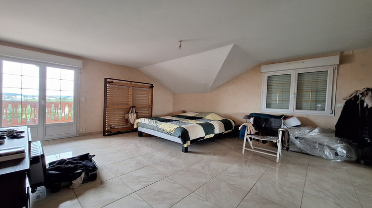 Ma-Cabane - Location Maison GOLBEY, 182 m²