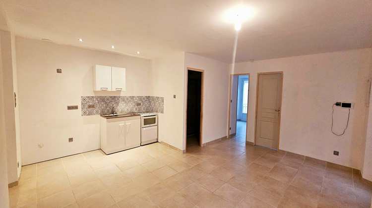 Ma-Cabane - Location Maison GONFARON, 50 m²