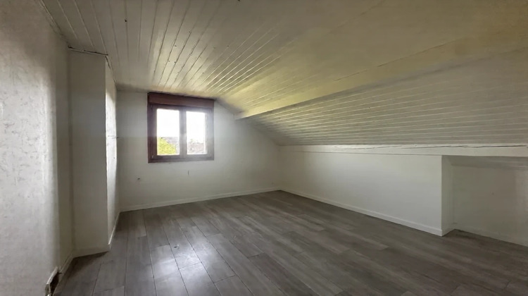 Ma-Cabane - Location Maison GOUX-LES-USIERS, 100 m²
