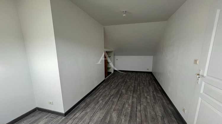 Ma-Cabane - Location Maison GRANDCHAMPS-DES-FONTAINES, 82 m²