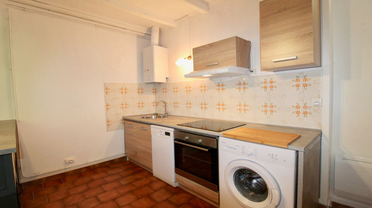 Ma-Cabane - Location Maison GRANGES-SUR-LOT, 73 m²