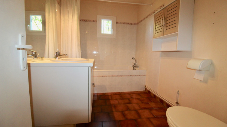 Ma-Cabane - Location Maison GRANGES-SUR-LOT, 73 m²