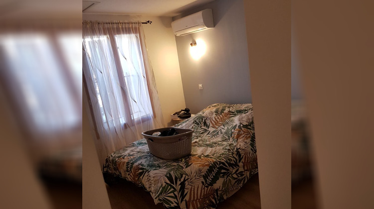 Ma-Cabane - Location Maison GRANS, 52 m²