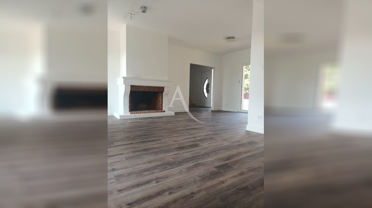 Ma-Cabane - Location Maison GRATENTOUR, 107 m²