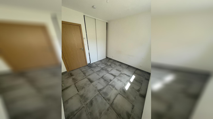 Ma-Cabane - Location Maison GRATENTOUR, 84 m²