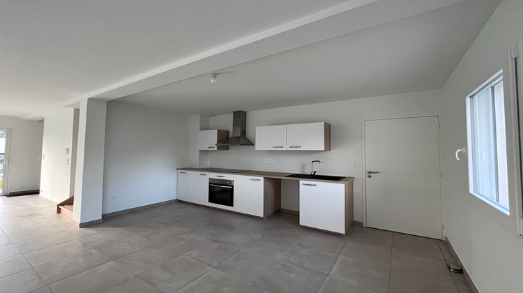 Ma-Cabane - Location Maison GUIGNEN, 125 m²
