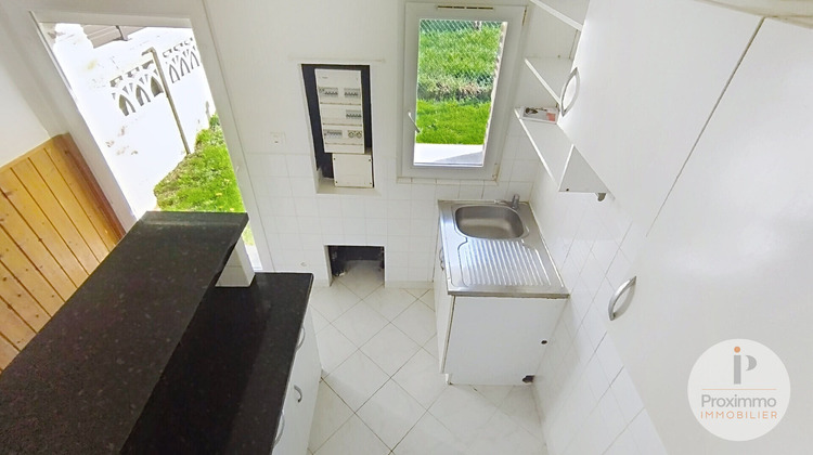 Ma-Cabane - Location Maison GUIGNEN, 30 m²