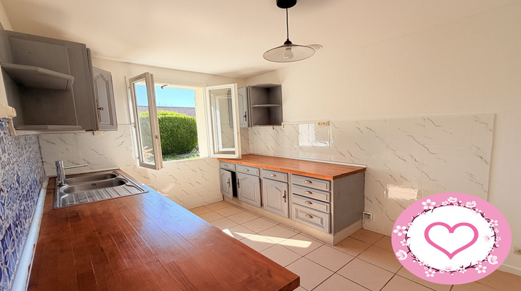 Ma-Cabane - Location Maison Guilly, 107 m²