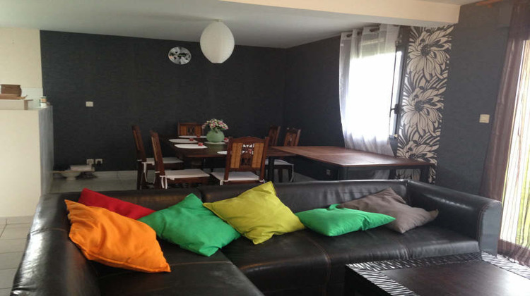 Ma-Cabane - Location Maison GUISSENY, 73 m²