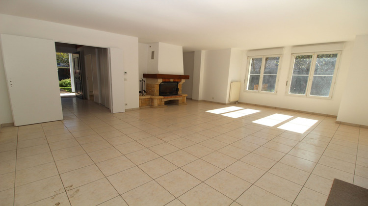 Ma-Cabane - Location Maison Guyancourt, 126 m²