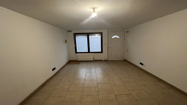 Ma-Cabane - Location Maison HAUTMONT, 63 m²