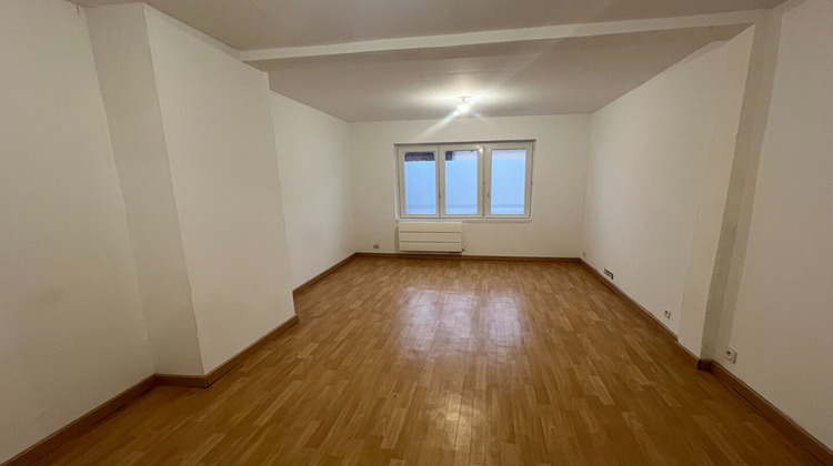 Ma-Cabane - Location Maison HAUTMONT, 63 m²