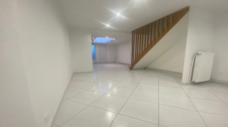 Ma-Cabane - Location Maison HEM, 67 m²