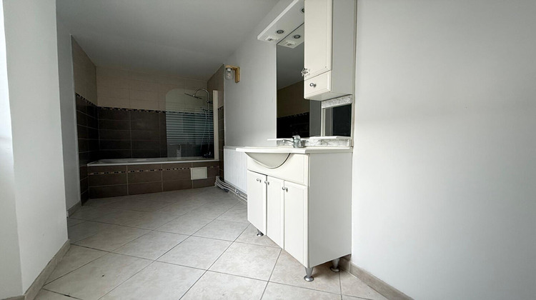 Ma-Cabane - Location Maison HEM, 67 m²