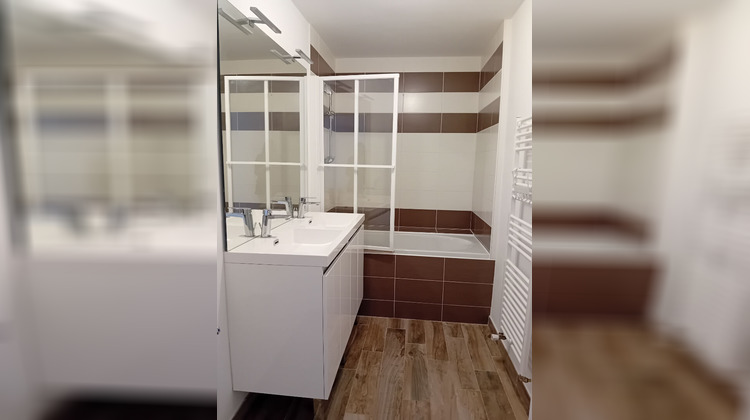 Ma-Cabane - Location Maison HERBIGNAC, 98 m²