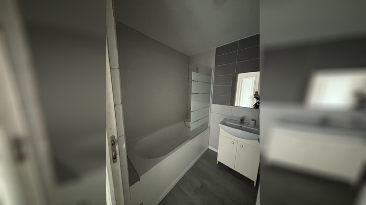 Ma-Cabane - Location Maison Hirson, 80 m²