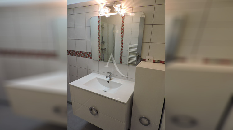 Ma-Cabane - Location Maison ISSE, 58 m²