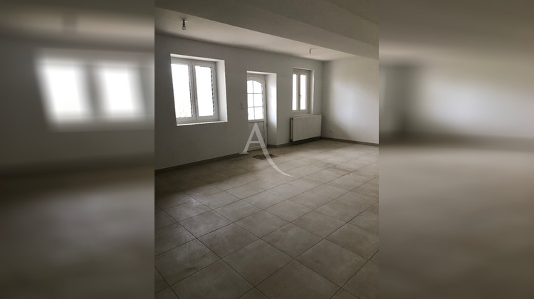 Ma-Cabane - Location Maison ISSUS, 103 m²