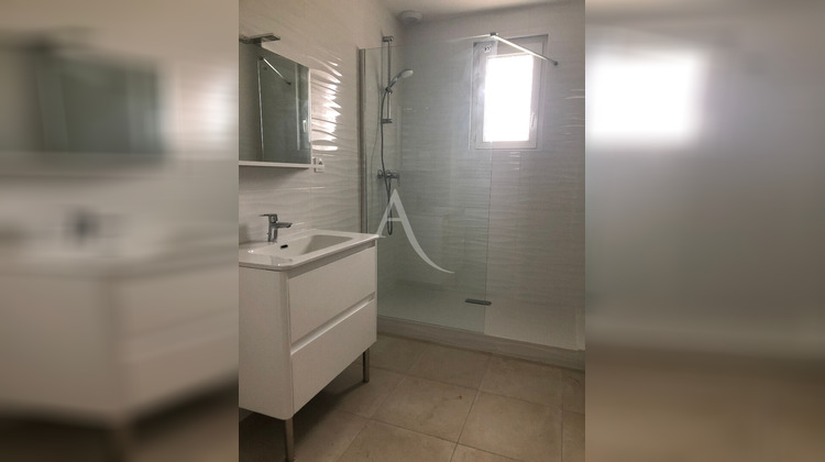 Ma-Cabane - Location Maison ISSUS, 103 m²
