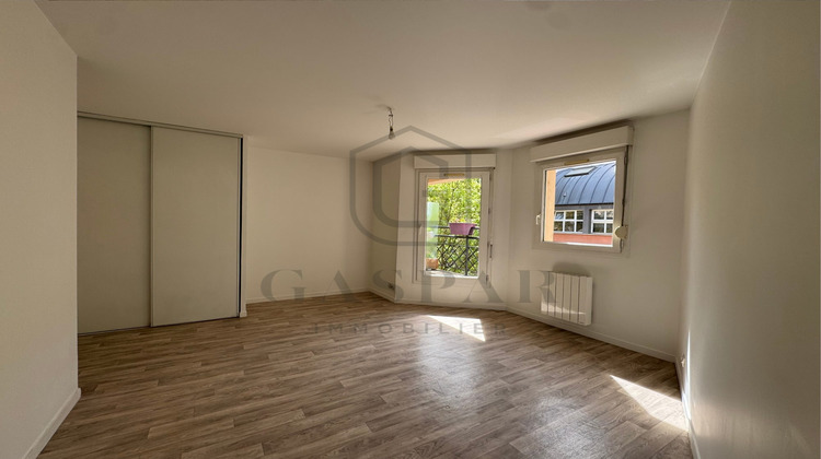 Ma-Cabane - Location Maison Issy-les-Moulineaux, 90 m²