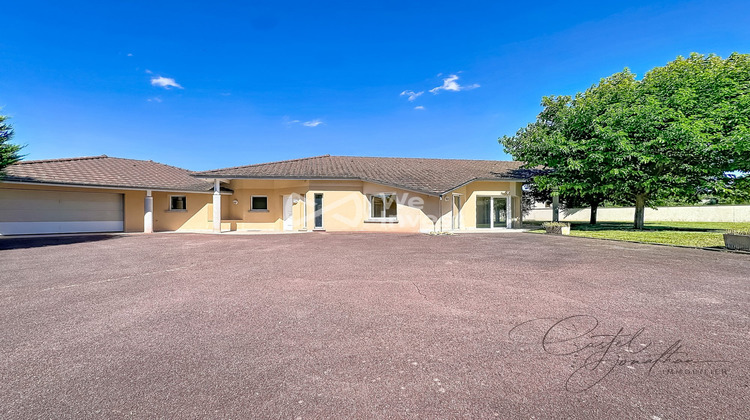 Ma-Cabane - Location Maison Jarcieu, 206 m²