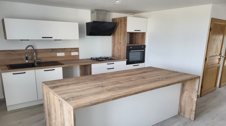 Ma-Cabane - Location Maison Jazeneuil, 93 m²