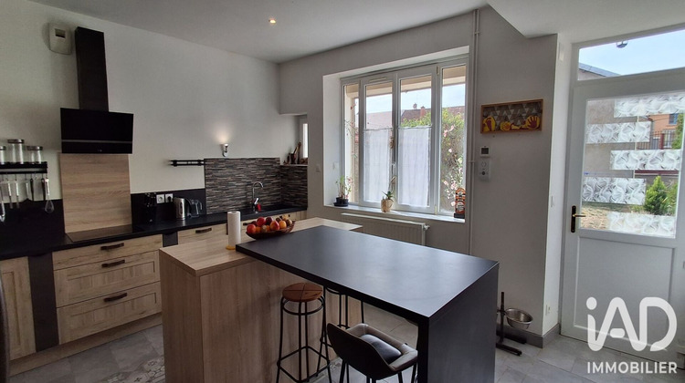 Ma-Cabane - Location Maison Jonchery, 298 m²