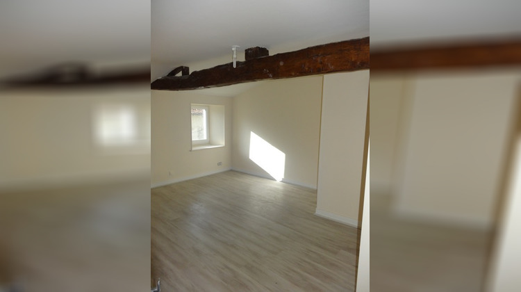 Ma-Cabane - Location Maison Juillac-le-Coq, 140 m²