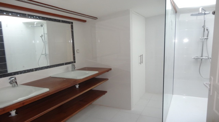 Ma-Cabane - Location Maison Juillac-le-Coq, 140 m²