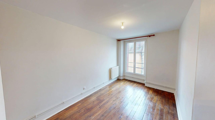 Ma-Cabane - Location Maison JUZIERS, 53 m²