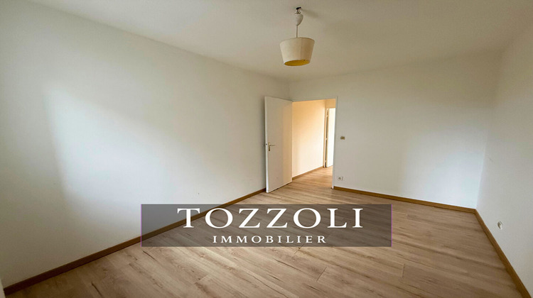 Ma-Cabane - Location Maison L'ISLE-D'ABEAU, 104 m²
