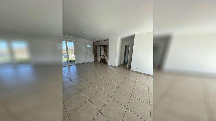 Ma-Cabane - Location Maison L'ISLE-JOURDAIN, 91 m²
