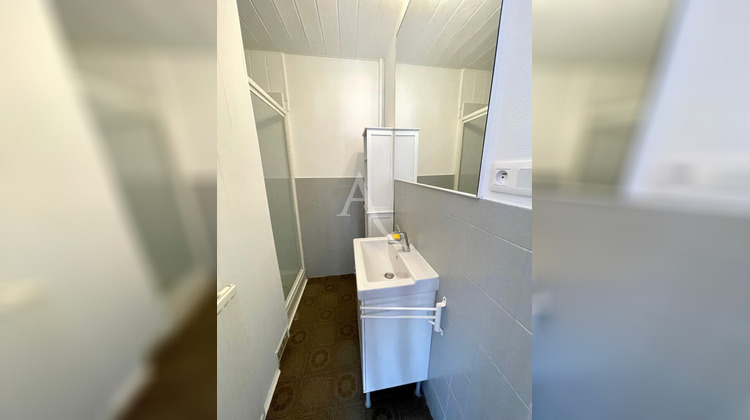 Ma-Cabane - Location Maison L'ISLE-JOURDAIN, 67 m²