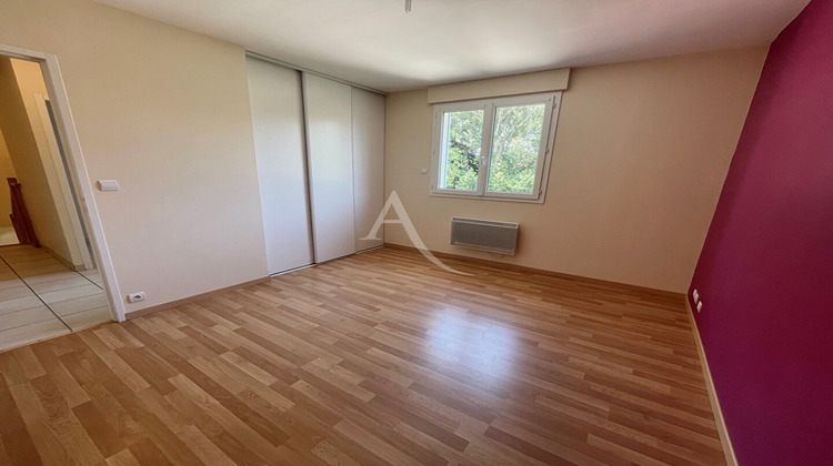 Ma-Cabane - Location Maison L'ISLE-JOURDAIN, 130 m²