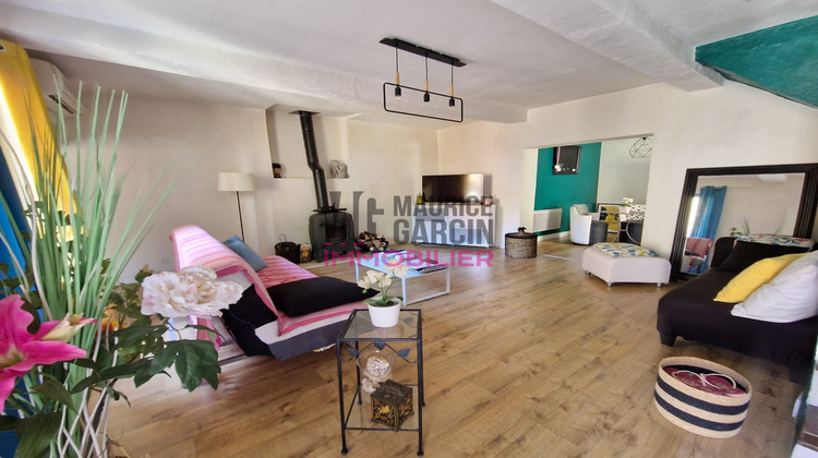 Ma-Cabane - Location Maison L'Isle-sur-la-Sorgue, 74 m²